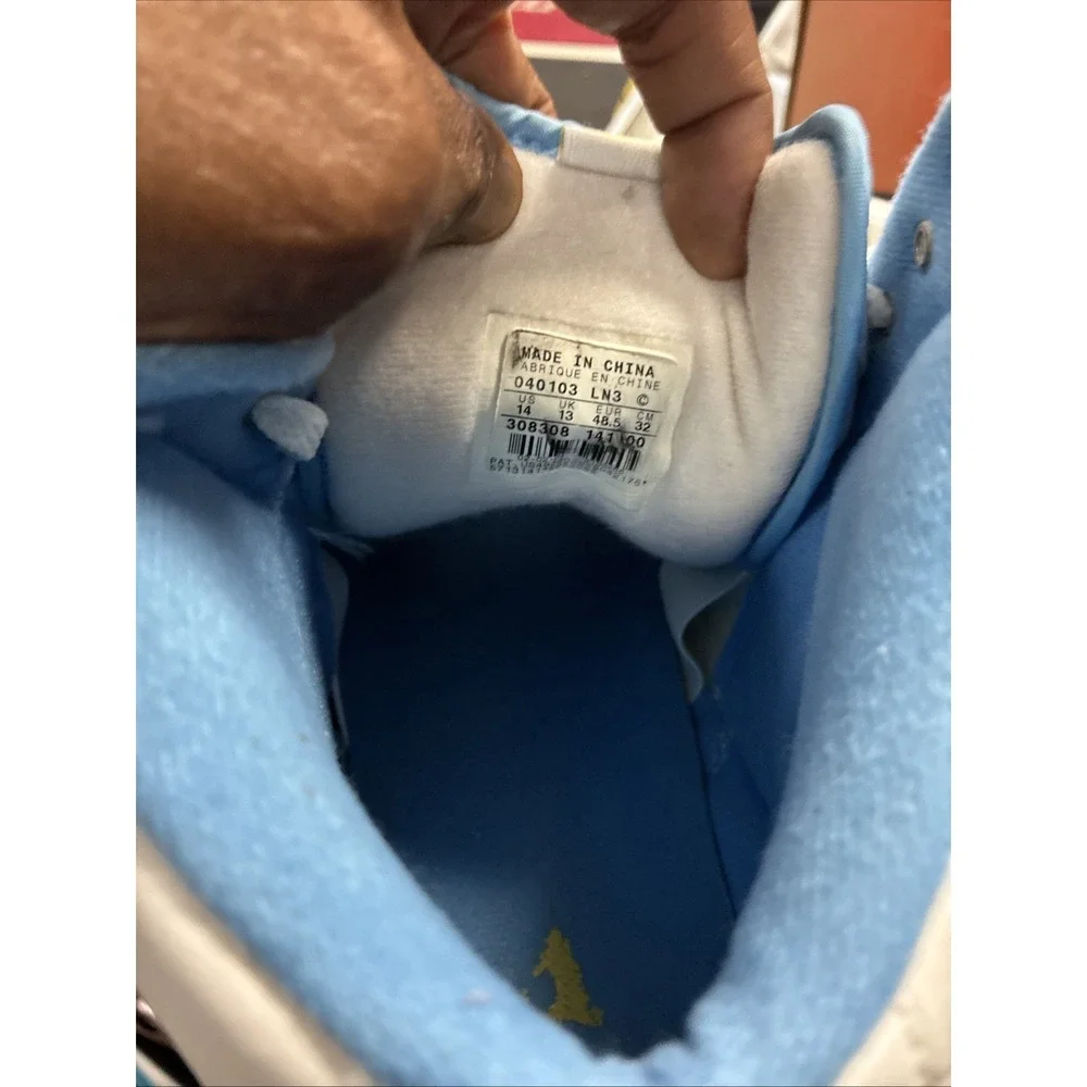 Jordan 2 Retro Sz 14 Melo White University Blue Maize 308308-141 UNC Tarheels BK